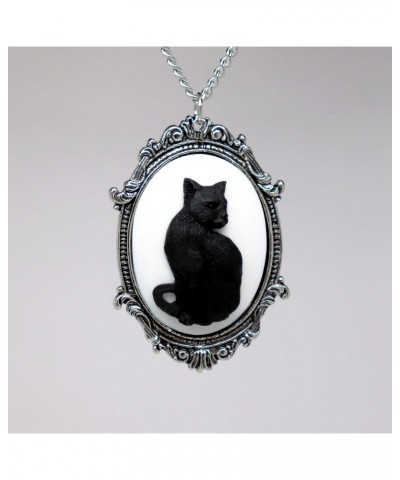 Black Cat Cameo in Antique Silver Finish Pewter Frame Pendant Necklace $9.43 Necklaces