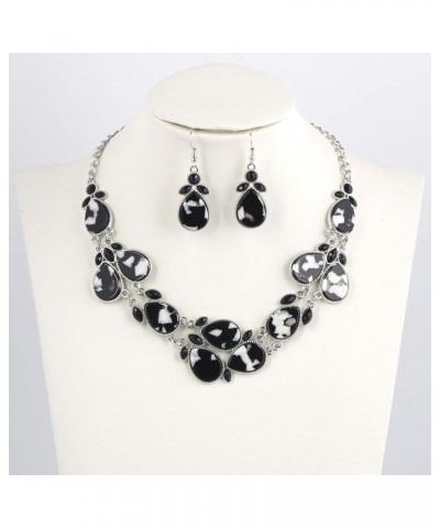 Shiny Resin Collar Necklace with Earrings white&black-bk $11.01 Necklaces