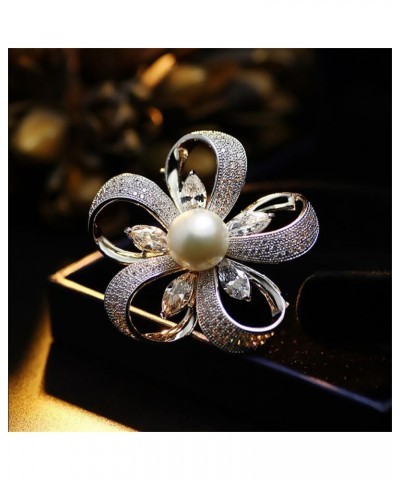 Delicate Pearl Rhinestone Crystal Flower Brooch Pin for Women Girls Dress Hat Decoration Prom Weddding Jewelry Style 2: Silve...