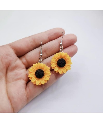 Fashion Sunflower Leaf Earrings for Women Fall Autumn Earrings Yellow Handmade Resin Sunflower Dangle Earrings Jewelry Valent...