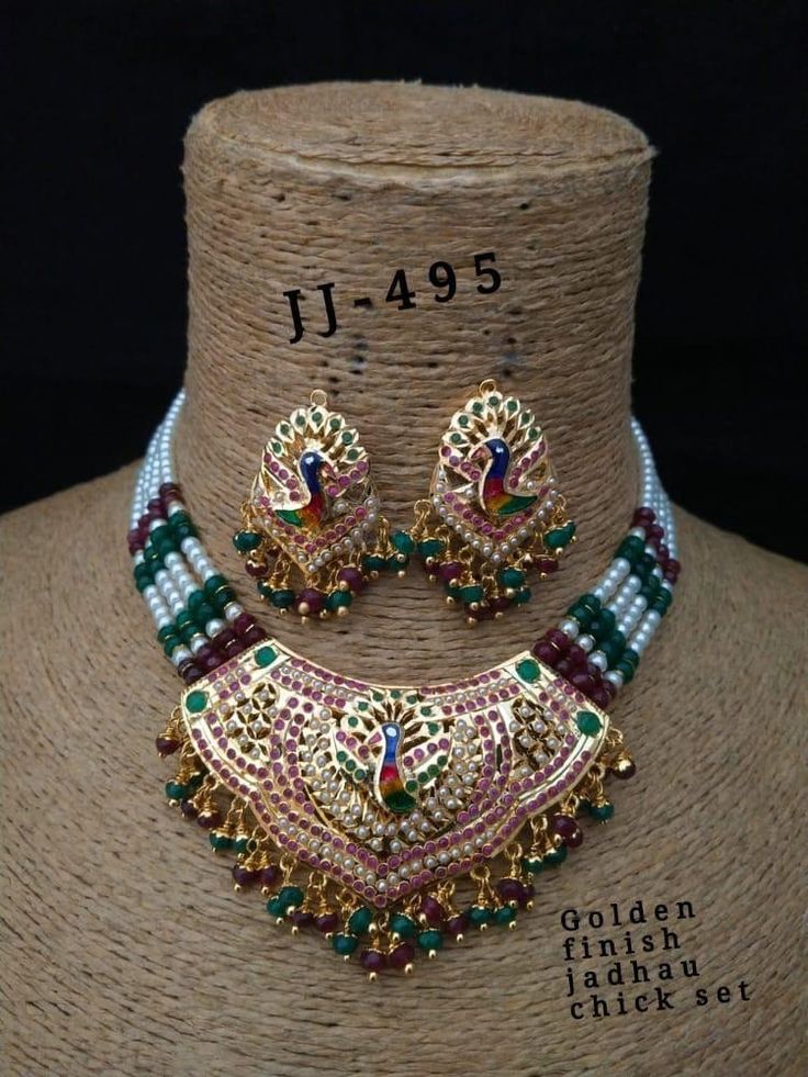 Haram Heart-shaped pendant Necklace