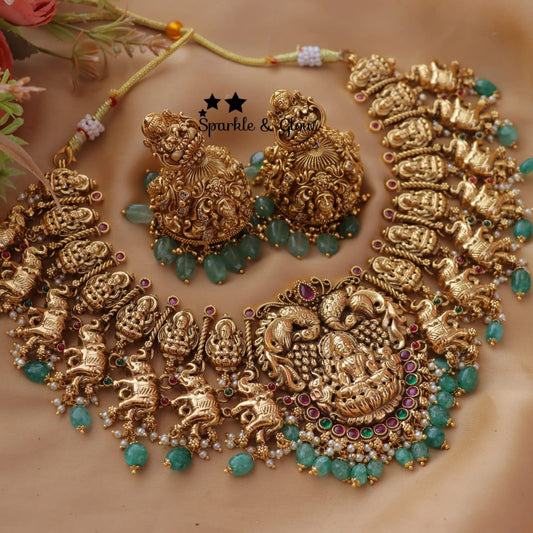 Golden New Look Designer Necklace Set